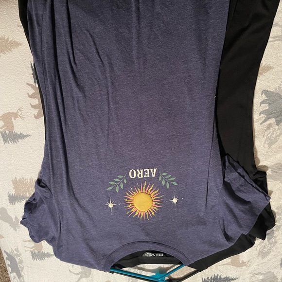 shirt - Picture 3 of 3